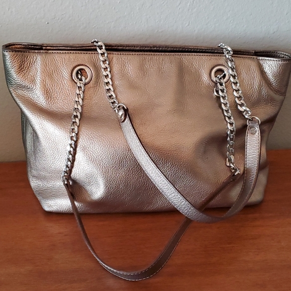 PEWTER LEATHER MICHAEL KORS - Picture 1 of 8